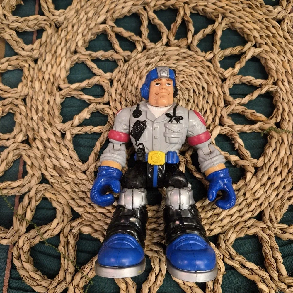 ✅Fisher-Price Mattel Rescue Heroes Action Figure Police Officer #️⃣26